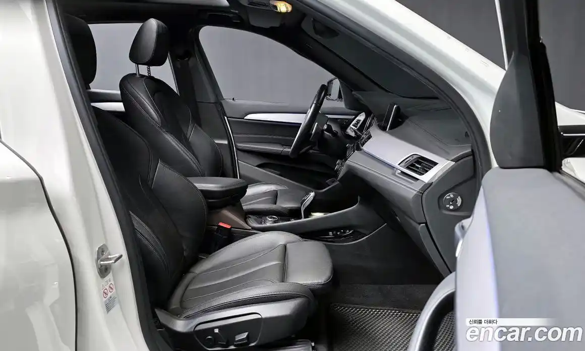 BMW X1 2022 2.0 Автомат в Москве № 211658, фото 14