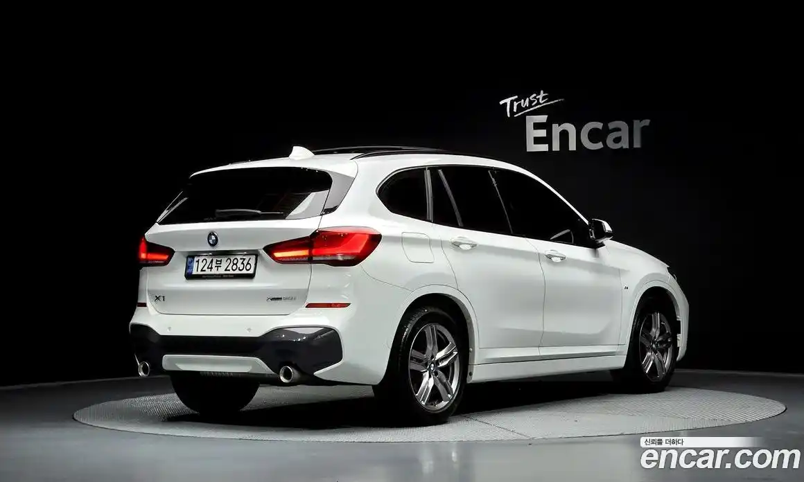 BMW X1 2022 2.0 Автомат в Москве № 211658, фото 6