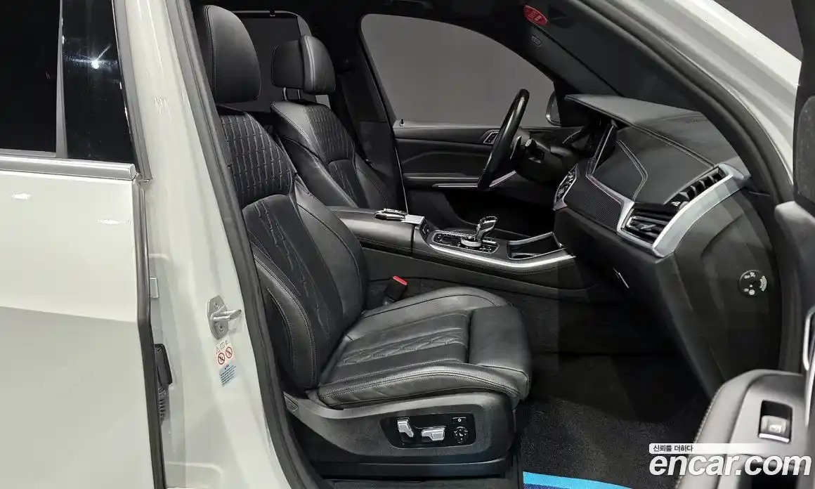 BMW X5 2022 3.0 Автомат в Москве № 211765, фото 18