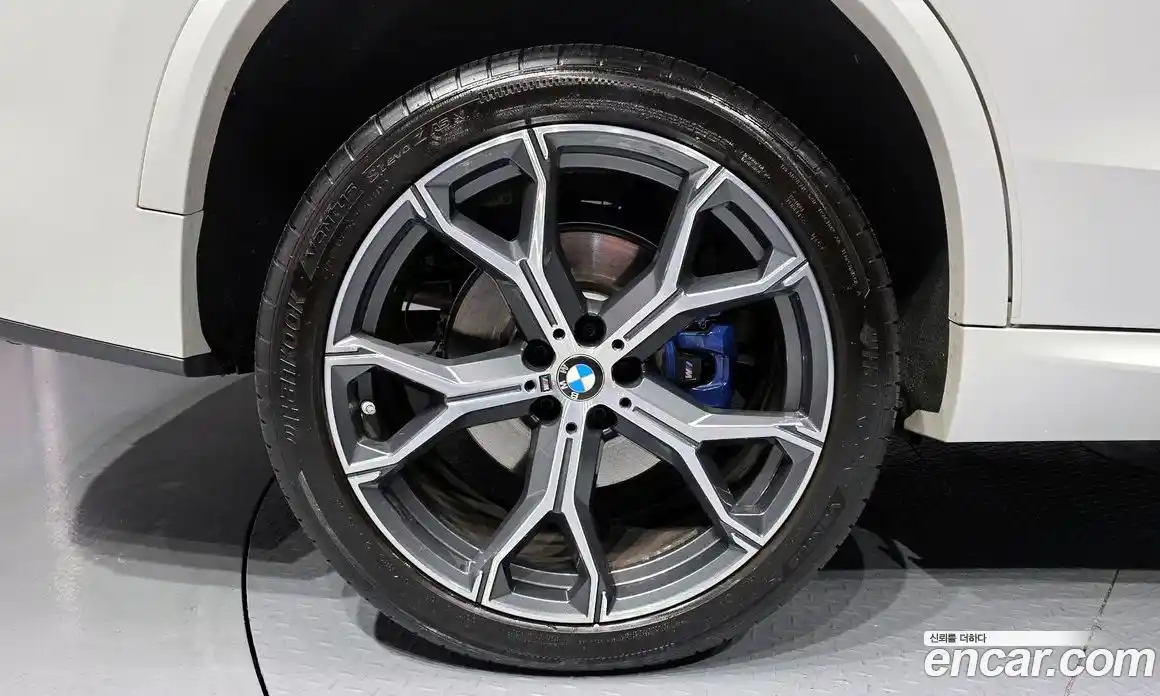 BMW X5 2022 3.0 Автомат в Москве № 211765, фото 9