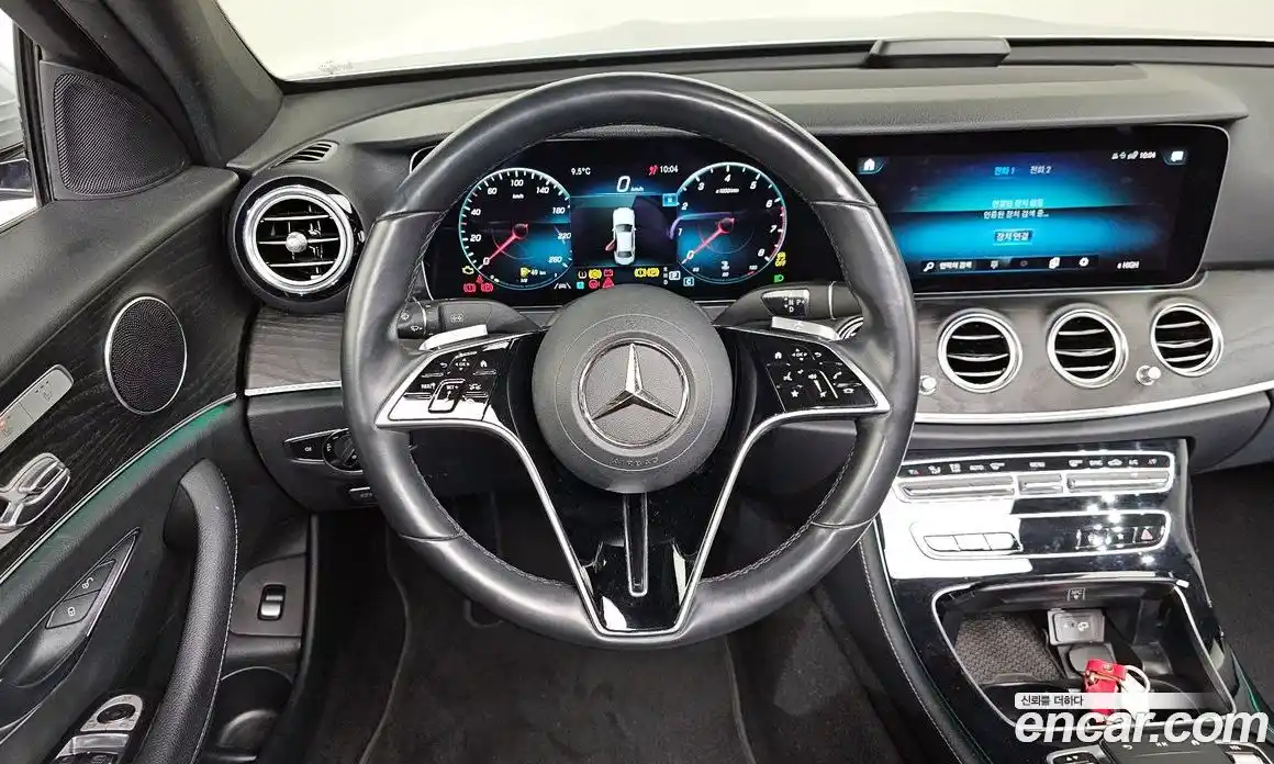 Mercedes-Benz E-Class 2022 2.0 Автомат в Москве № 211988, фото 16