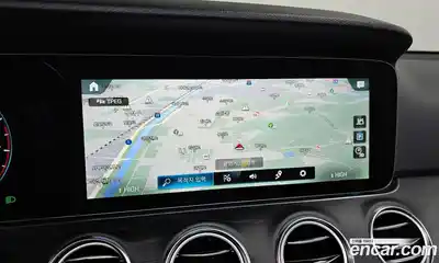 Mercedes-Benz E-Class 2022 2.0 Автомат в Москве № 211988, миниатюра 6