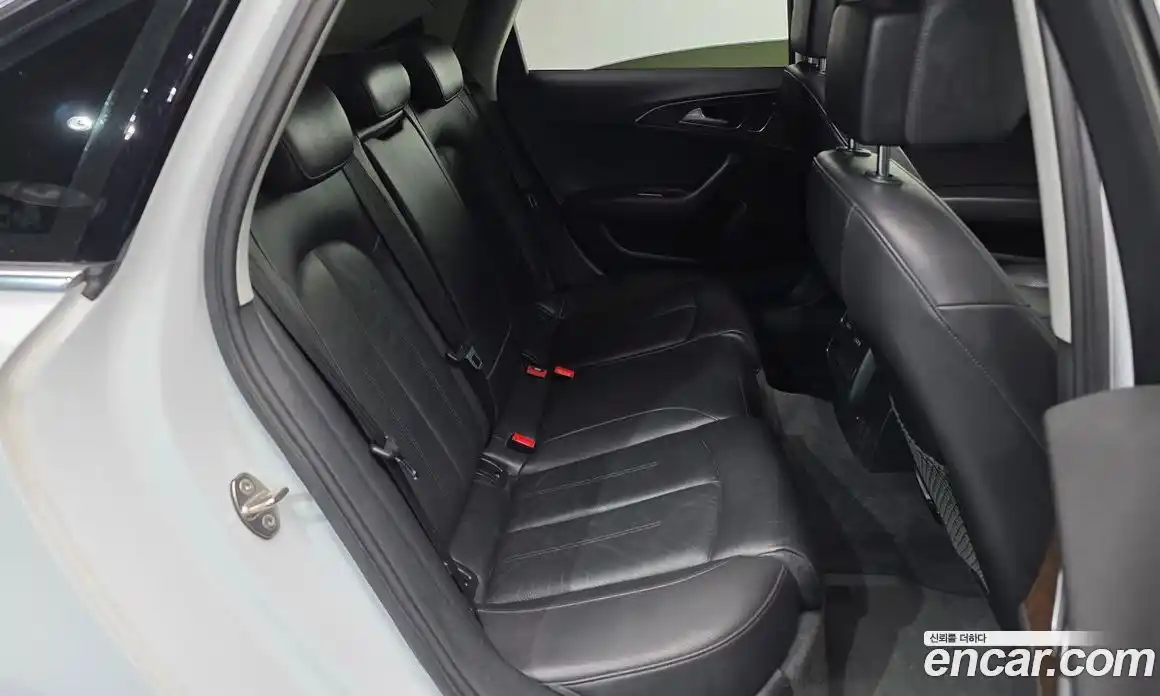 Audi A6 2016 2.0 Автомат в Москве № 212640, фото 13