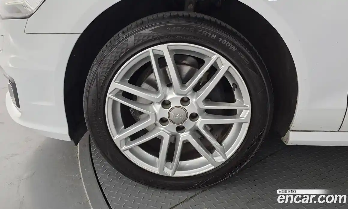 Audi A6 2016 2.0 Автомат в Москве № 212640, фото 10