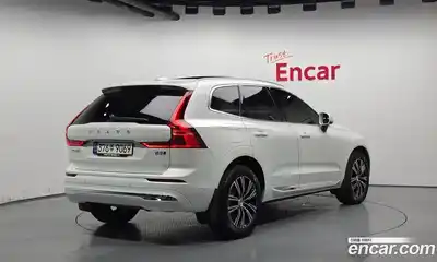 Volvo XC60 2022 2.0 Автомат в Москве № 212819, миниатюра 2