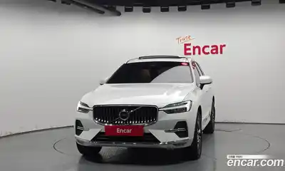 Volvo XC60 2022 2.0 Автомат в Москве № 212819, миниатюра 3