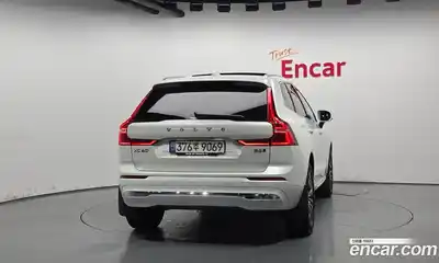 Volvo XC60 2022 2.0 Автомат в Москве № 212819, миниатюра 4