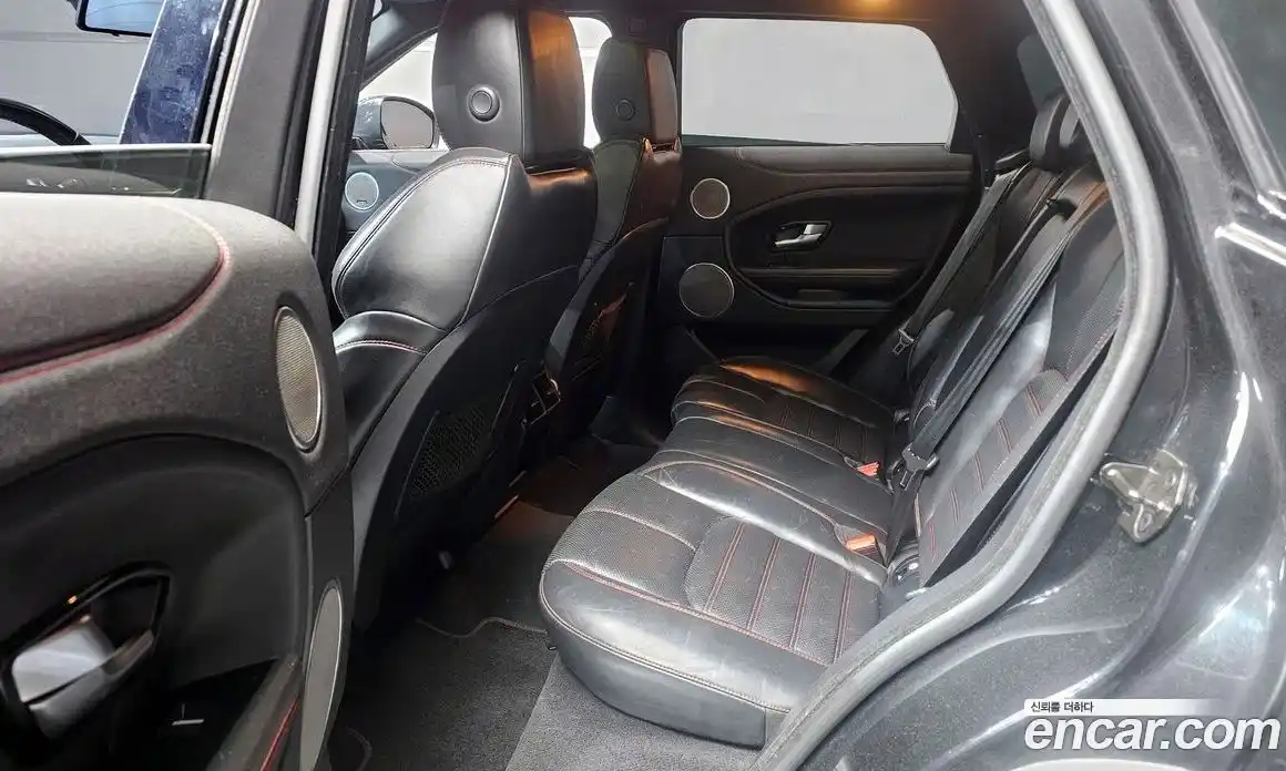 Land Rover Range-Rover Evoque 2017 2.0 Автомат в Москве № 213528, фото 17