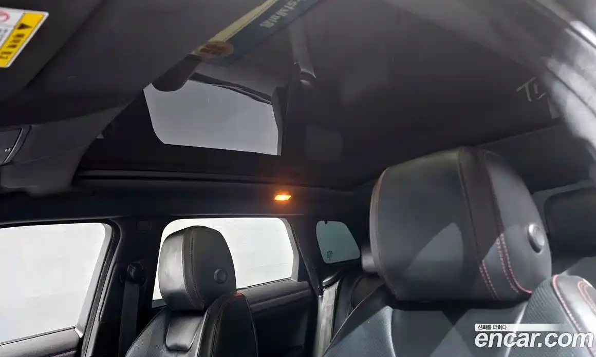 Land Rover Range-Rover Evoque 2017 2.0 Автомат в Москве № 213528, фото 19