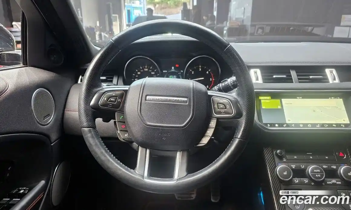 Land Rover Range-Rover Evoque 2017 2.0 Автомат в Москве № 213528, фото 20