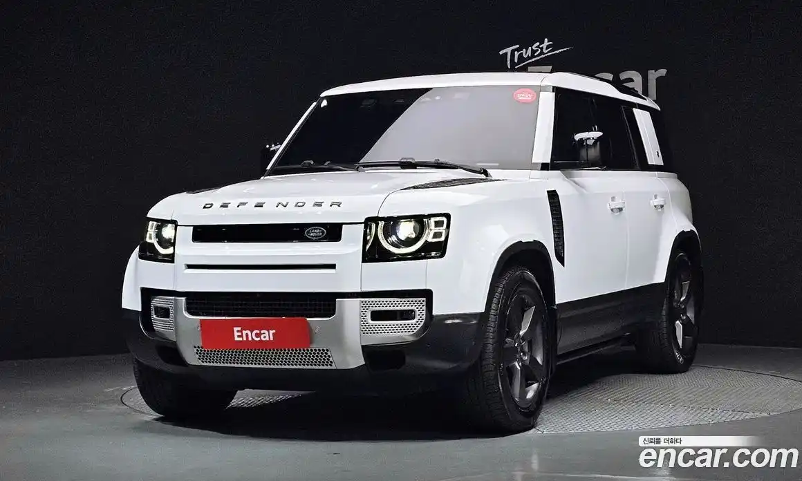 Land Rover Defender 2022 3.0 Автомат в Москве № 213621, фото 19