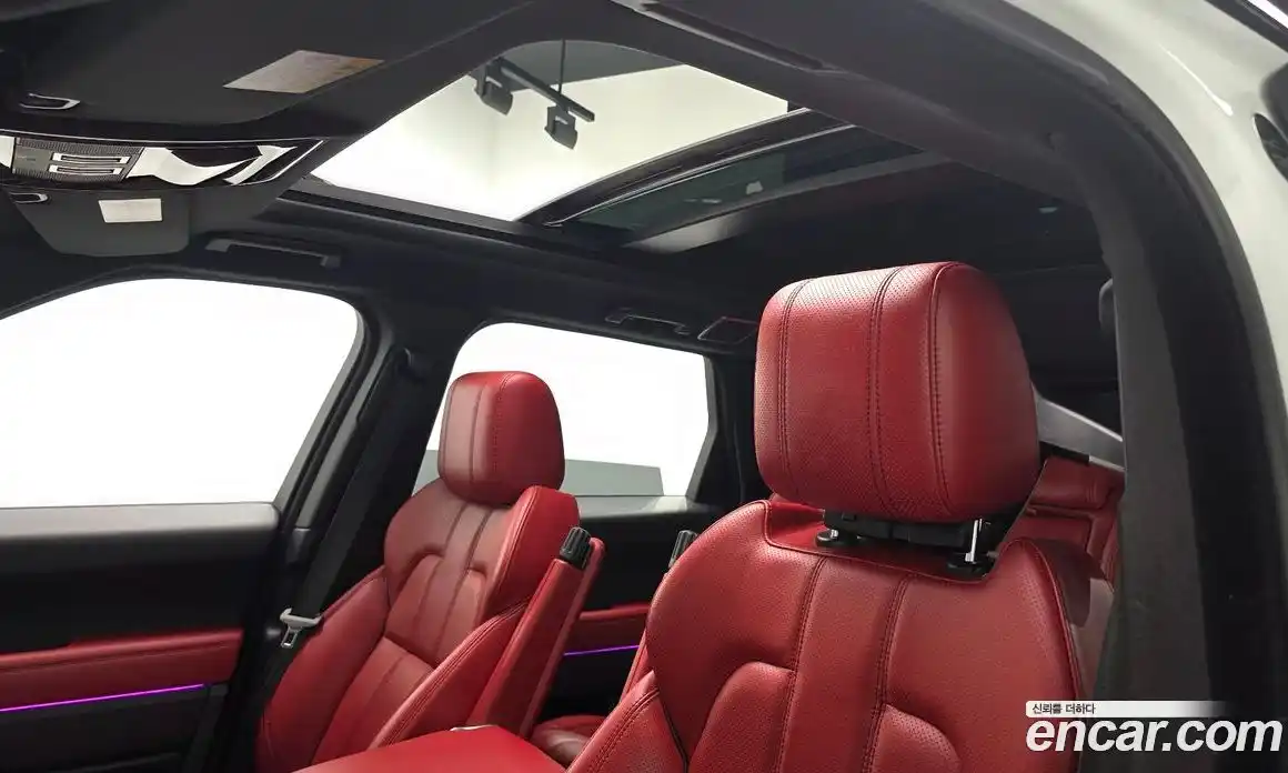 Land Rover Range-Rover Sport 2017 3.0 Автомат в Москве № 213807, фото 17