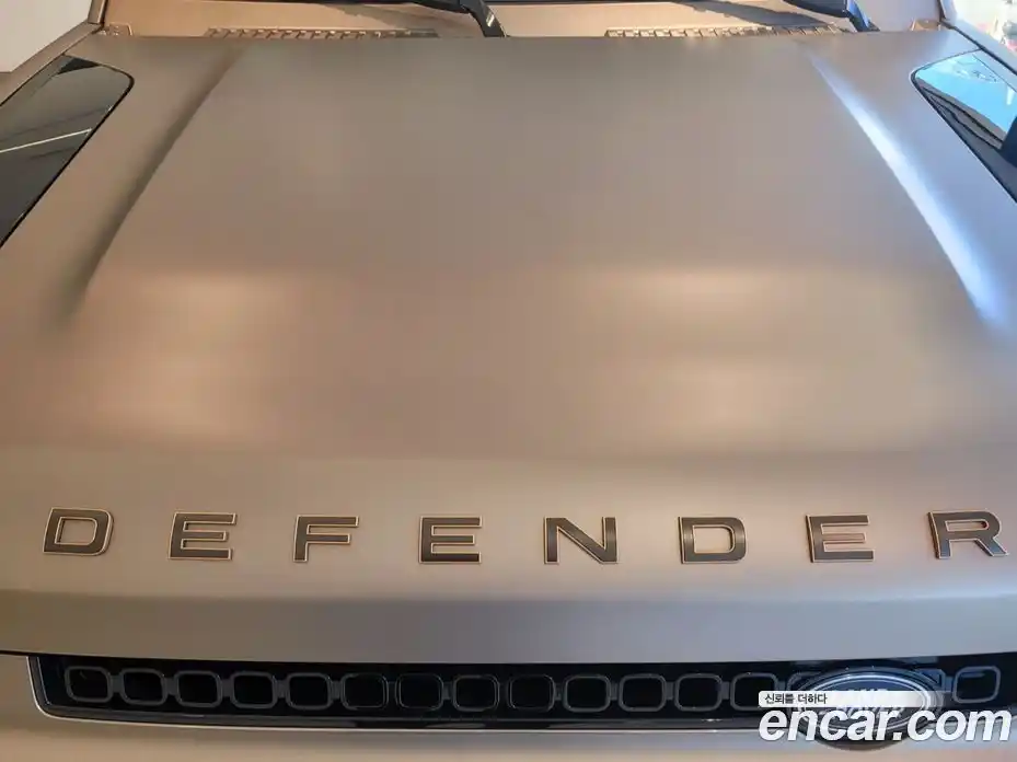 Land Rover Defender 2025 4.4 Автомат в Москве № 213866, фото 16