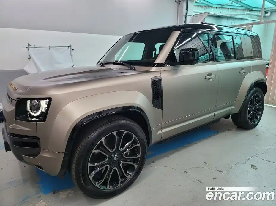 Land Rover Defender 2025 4.4 Автомат в Москве № 213866, фото 8