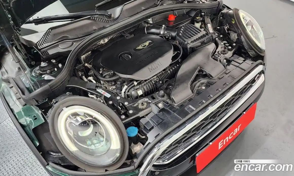 Mini Clubman 2016 2.0 Автомат в Москве № 214349, фото 13