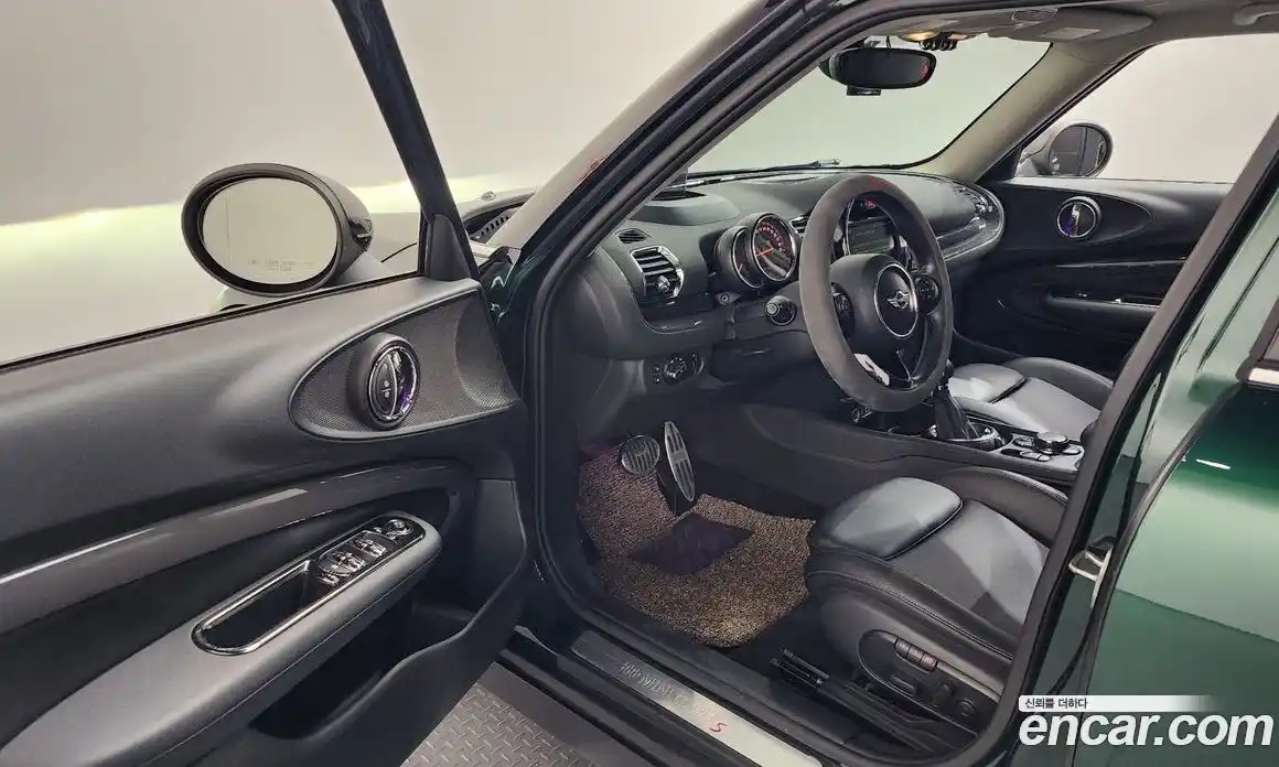 Mini Clubman 2016 2.0 Автомат в Москве № 214349, фото 16