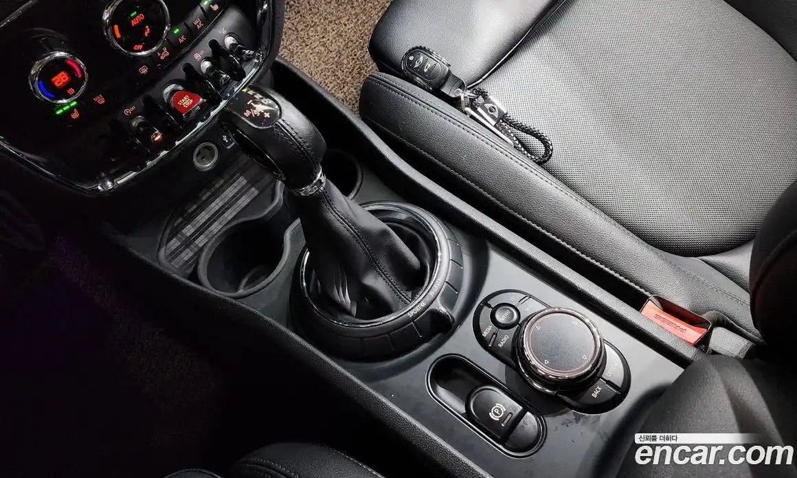 Mini Clubman 2016 2.0 Автомат в Москве № 214349, фото 8