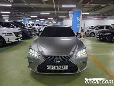 Lexus ES 2020 2.5 Автомат в Москве № 214860, миниатюра 3