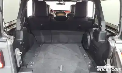 Jeep Wrangler 2023 2.0 Автомат в Москве № 215415, миниатюра 3