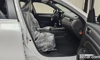 Renault Arkana 2026 1.6 Автомат в Москве № 219880, миниатюра 2