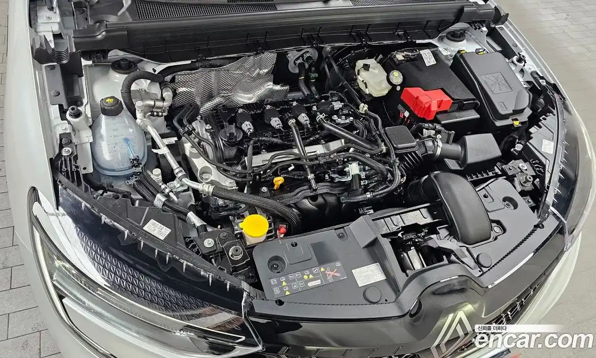 Renault Arkana 2026 1.6 Автомат в Москве № 219880, фото 6