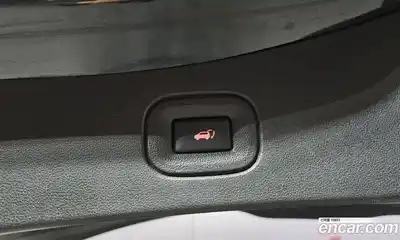 Renault QM6 2019 2.0 Автомат в Москве № 222343, миниатюра 10