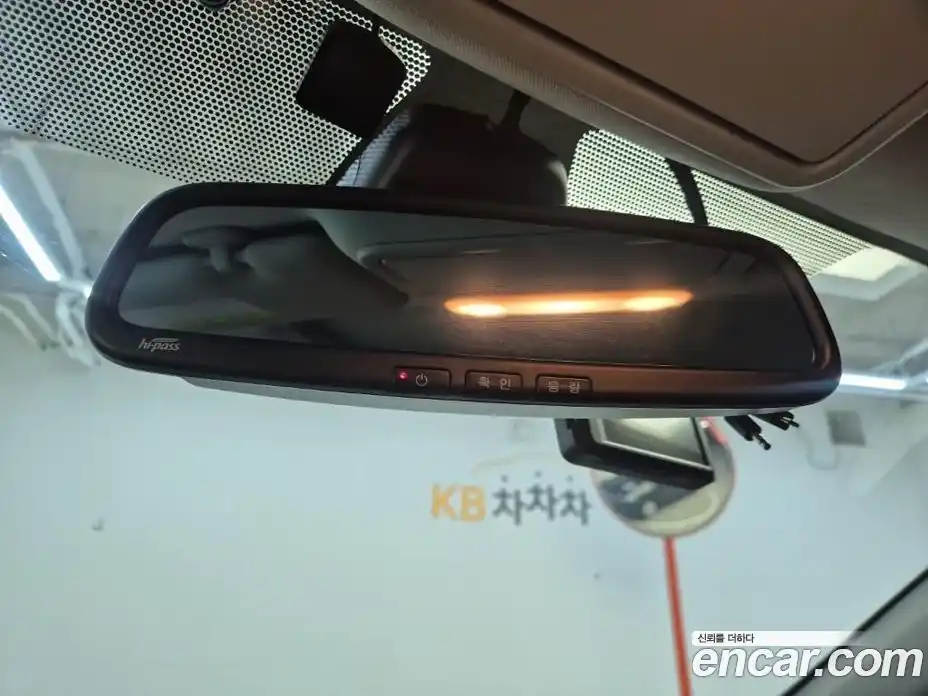 Renault SM3 2014 1.6 Автомат в Москве № 227467, фото 14