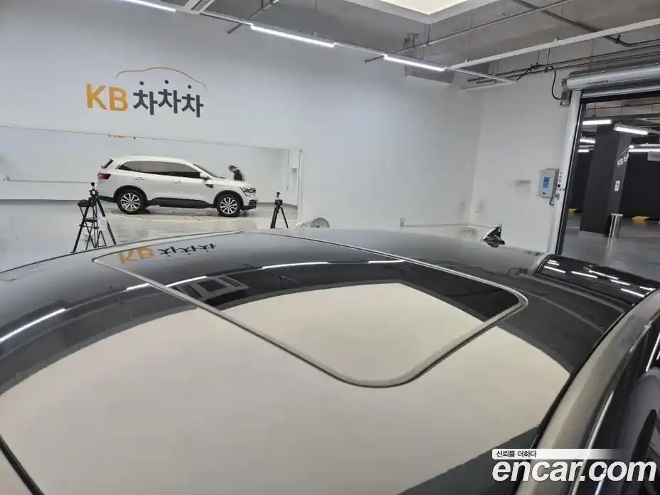 Renault SM3 2014 1.6 Автомат в Москве № 227467, фото 15