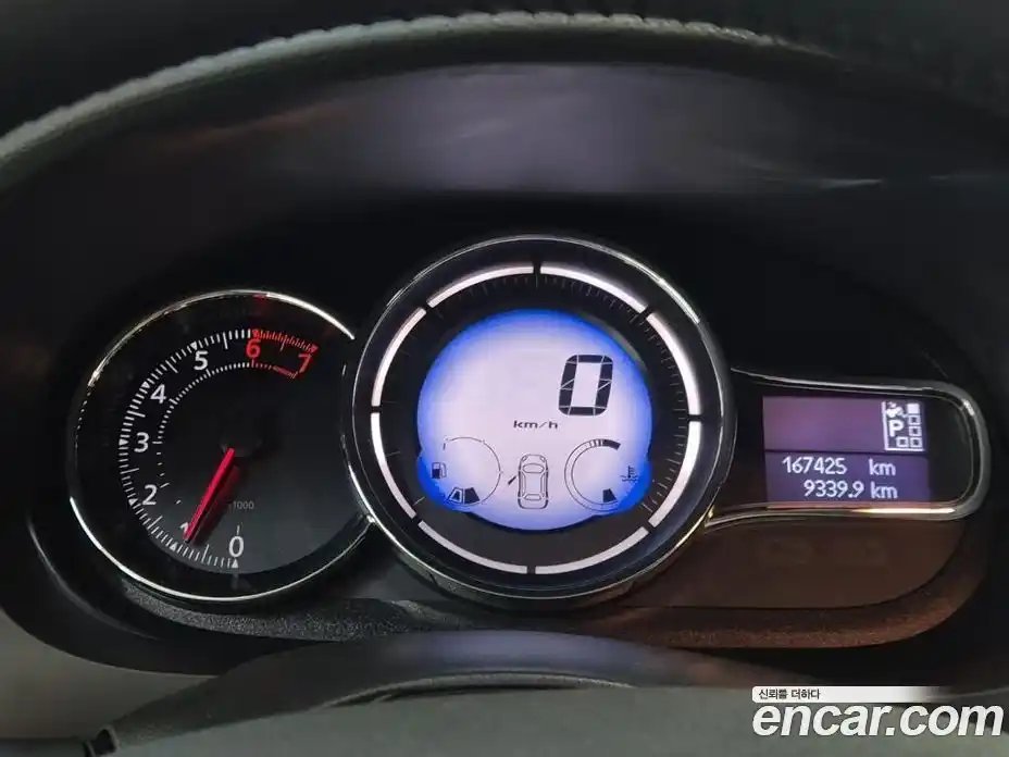 Renault SM3 2014 1.6 Автомат в Москве № 227467, фото 8