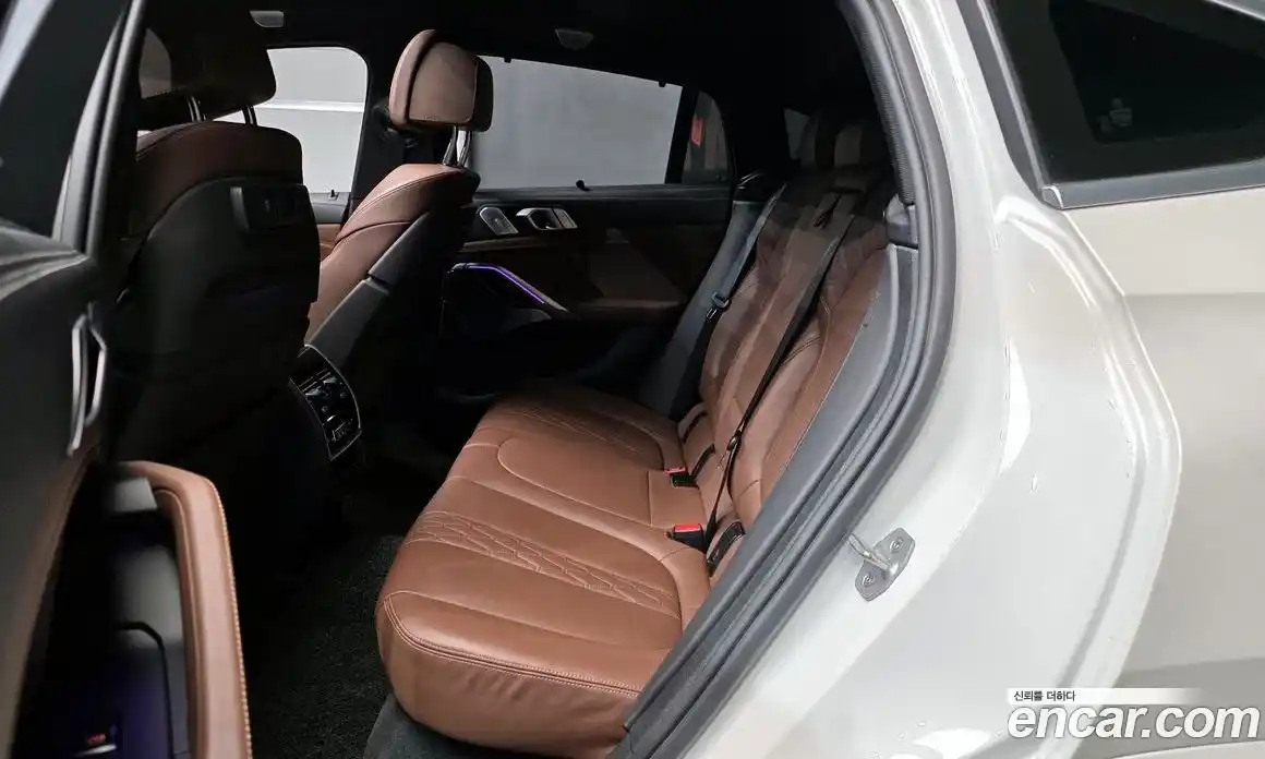 BMW X6 2021 4.4 Автомат в Москве № 228572, фото 12