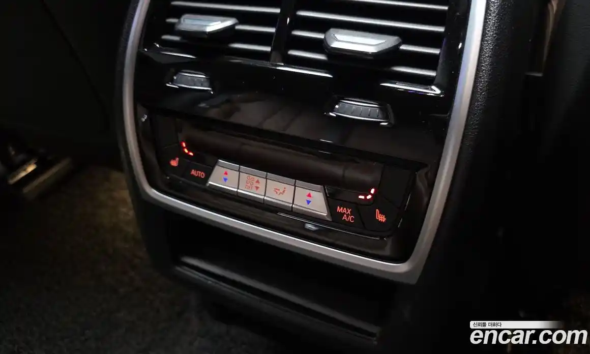 BMW X6 2021 4.4 Автомат в Москве № 228572, фото 17