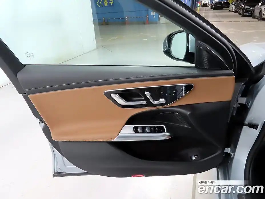 Mercedes-Benz E-Class 2025 2.0 Автомат в Москве № 229350, фото 14