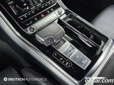 Audi Q8 2021 3.0 Автомат в Москве № 229867, миниатюра 9