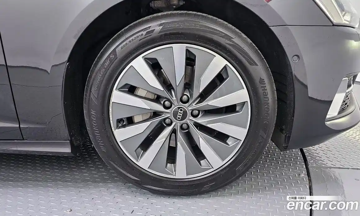 Audi A6 2021 2.0 Автомат в Москве № 229921, фото 5