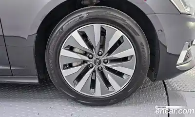 Audi A6 2021 2.0 Автомат в Москве № 229921, миниатюра 5