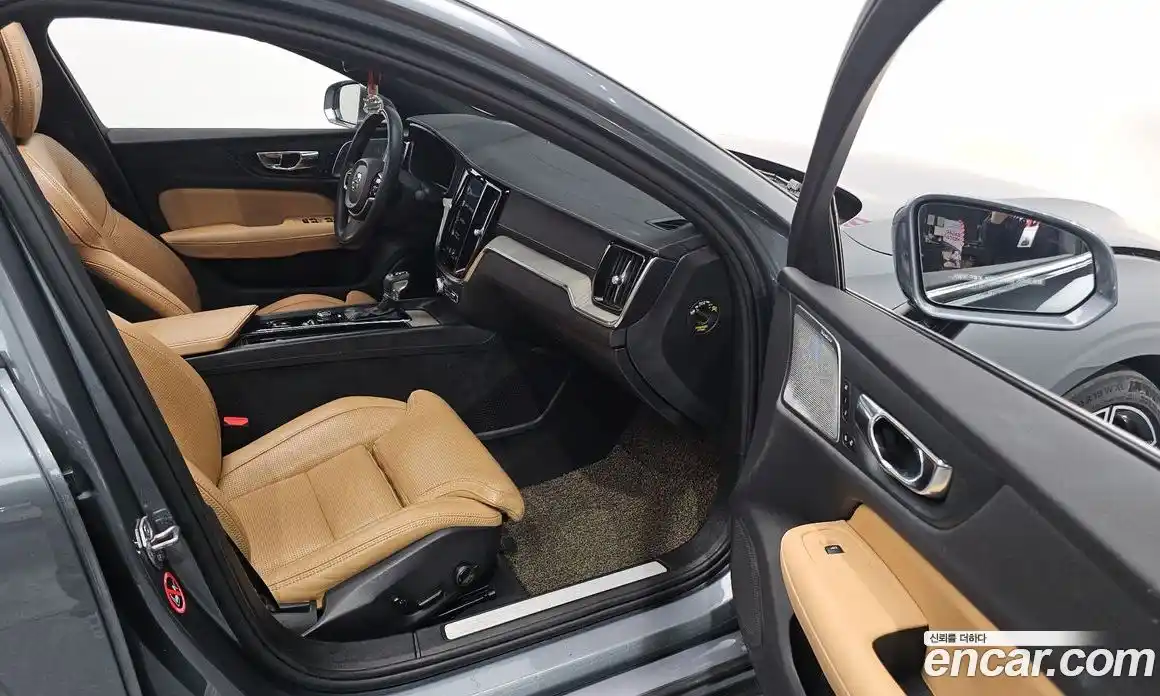 Volvo S60 2020 2.0 Автомат в Москве № 230379, фото 15