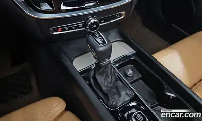 Volvo S60 2020 2.0 Автомат в Москве № 230379, миниатюра 9