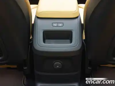 Volvo XC60 2025 2.0 Автомат в Москве № 230746, миниатюра 12