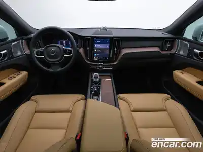 Volvo XC60 2025 2.0 Автомат в Москве № 230746, миниатюра 7