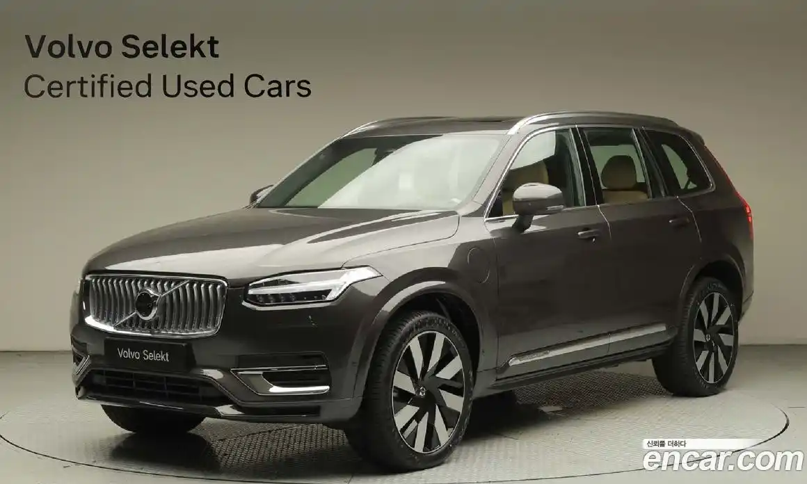 Volvo XC90 2024 2.0 Автомат в Москве № 230784, фото 1