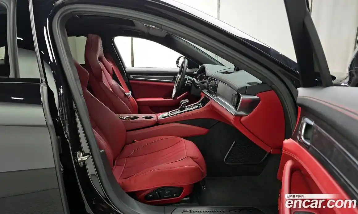 Porsche Panamera 2023 4.0 Автомат в Москве № 230919, фото 10