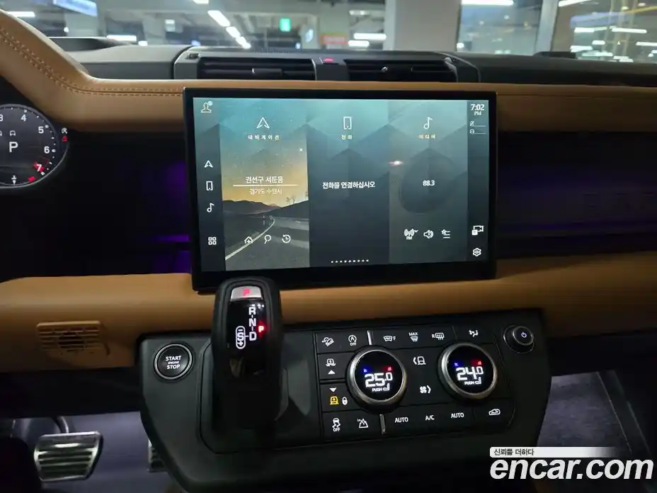 Land Rover Defender 2024 3.0 Автомат в Москве № 231312, фото 15