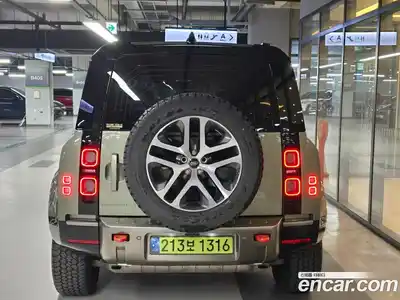 Land Rover Defender 2024 3.0 Автомат в Москве № 231312, миниатюра 5