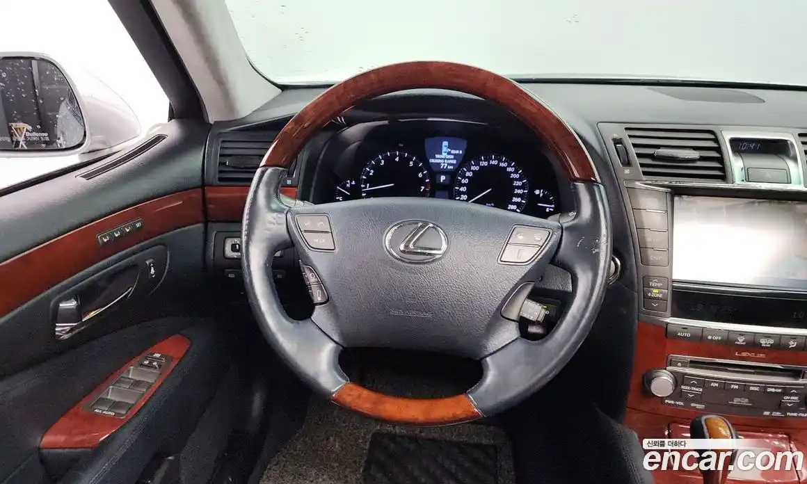 Lexus LS 2012 4.6 Автомат в Москве № 232050, фото 11