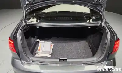 Volkswagen Jetta 2015 2.0 Автомат в Москве № 232211, миниатюра 11