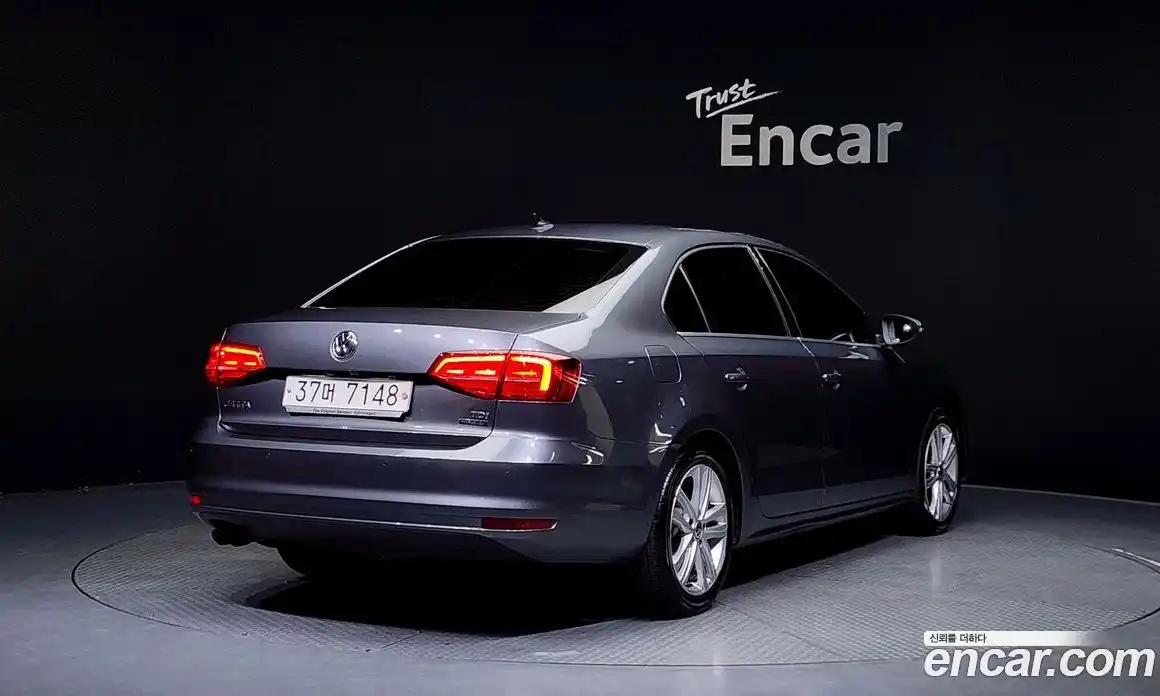 Volkswagen Jetta 2015 2.0 Автомат в Москве № 232211, фото 14