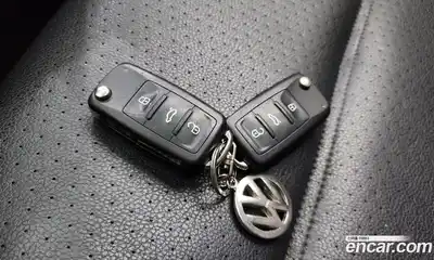 Volkswagen Jetta 2015 2.0 Автомат в Москве № 232211, миниатюра 2