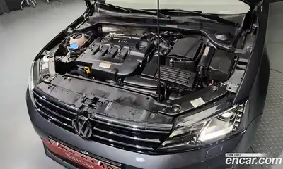 Volkswagen Jetta 2015 2.0 Автомат в Москве № 232211, миниатюра 4