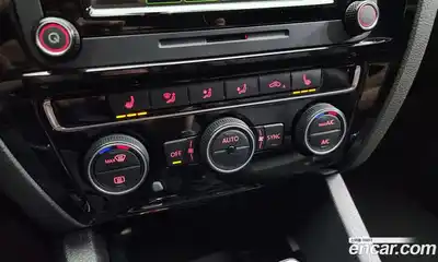 Volkswagen Jetta 2015 2.0 Автомат в Москве № 232211, миниатюра 9