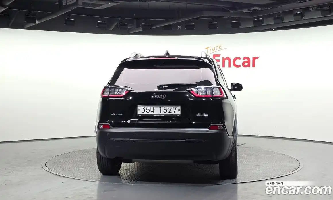 Jeep Cherokee 2019 2.4 Автомат в Москве № 232756, фото 17